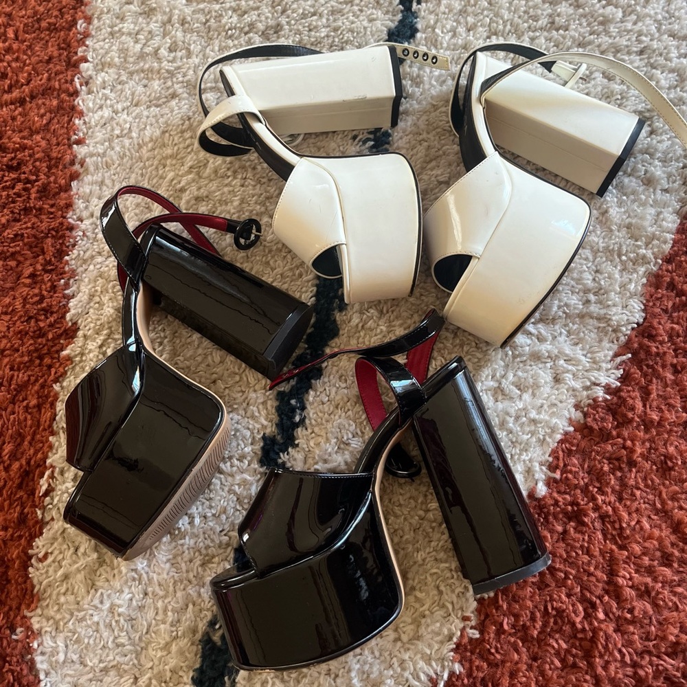 BLACK AND WHITE PLATFORMS